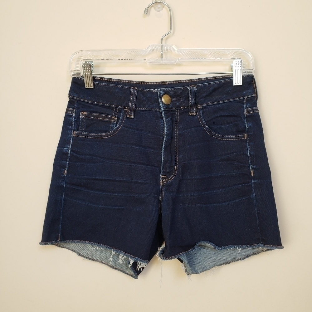 AMERICAN EAGLE High Rise Shortie Dark Wash Bermudas